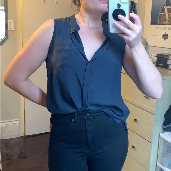 AG Jeans 100% Silk Blue Sleeveless Blouse - Picture 1 of 7